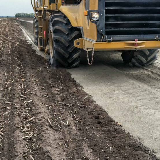 Lime vs Cement Soil Stabilization: Which Is Better for Foundations?